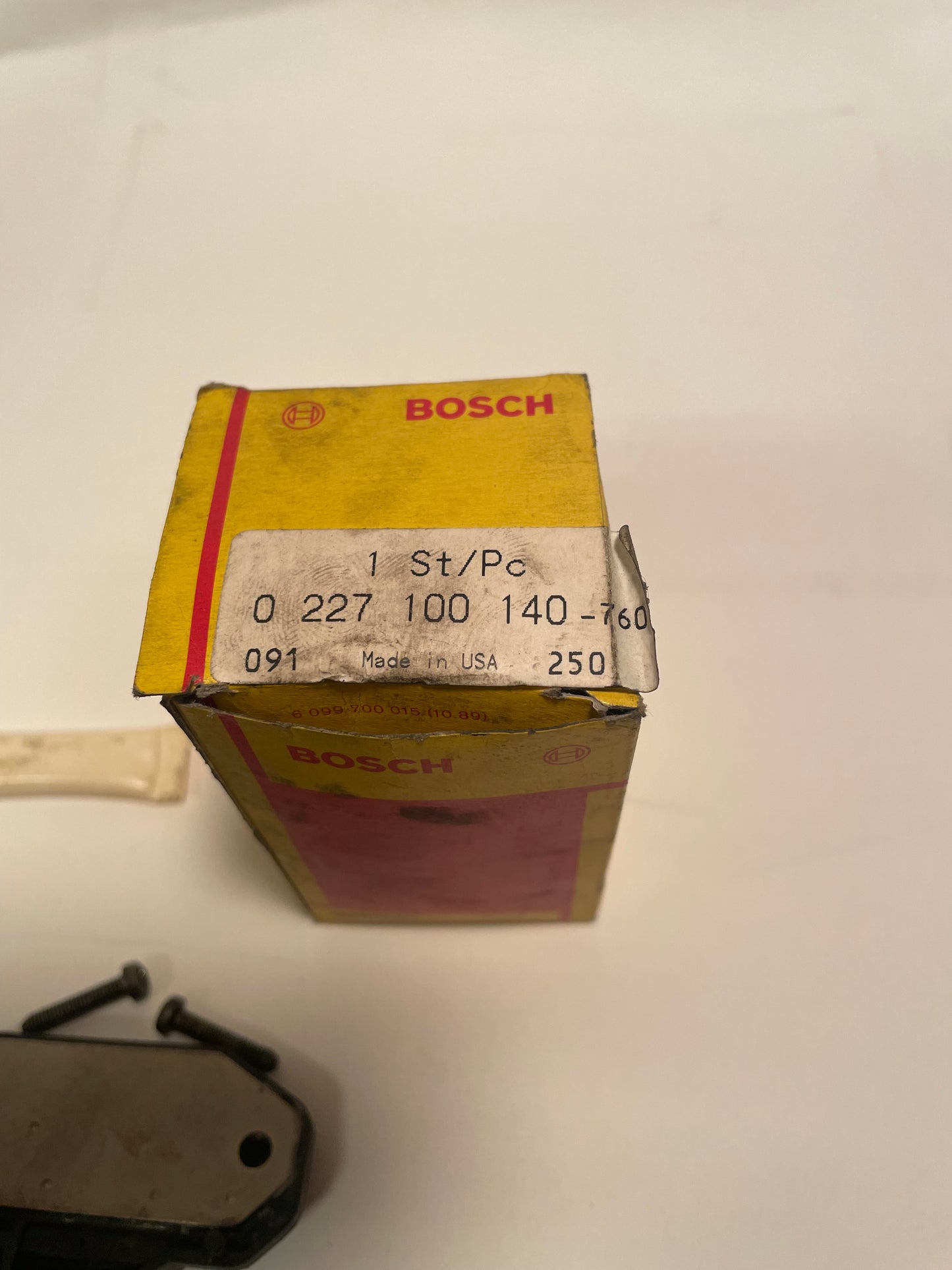 Régulateur BOSCH 0227100140