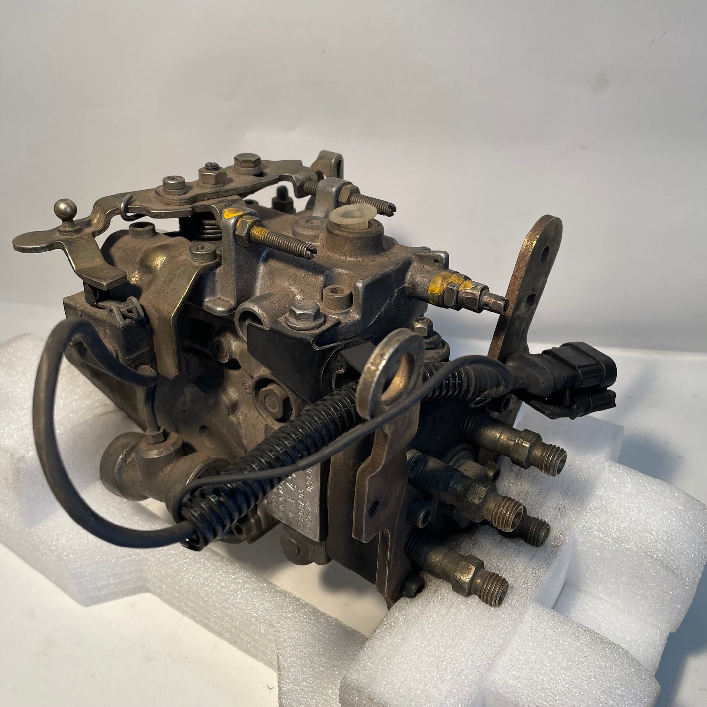 Pompe à injection BOSCH 0460484048