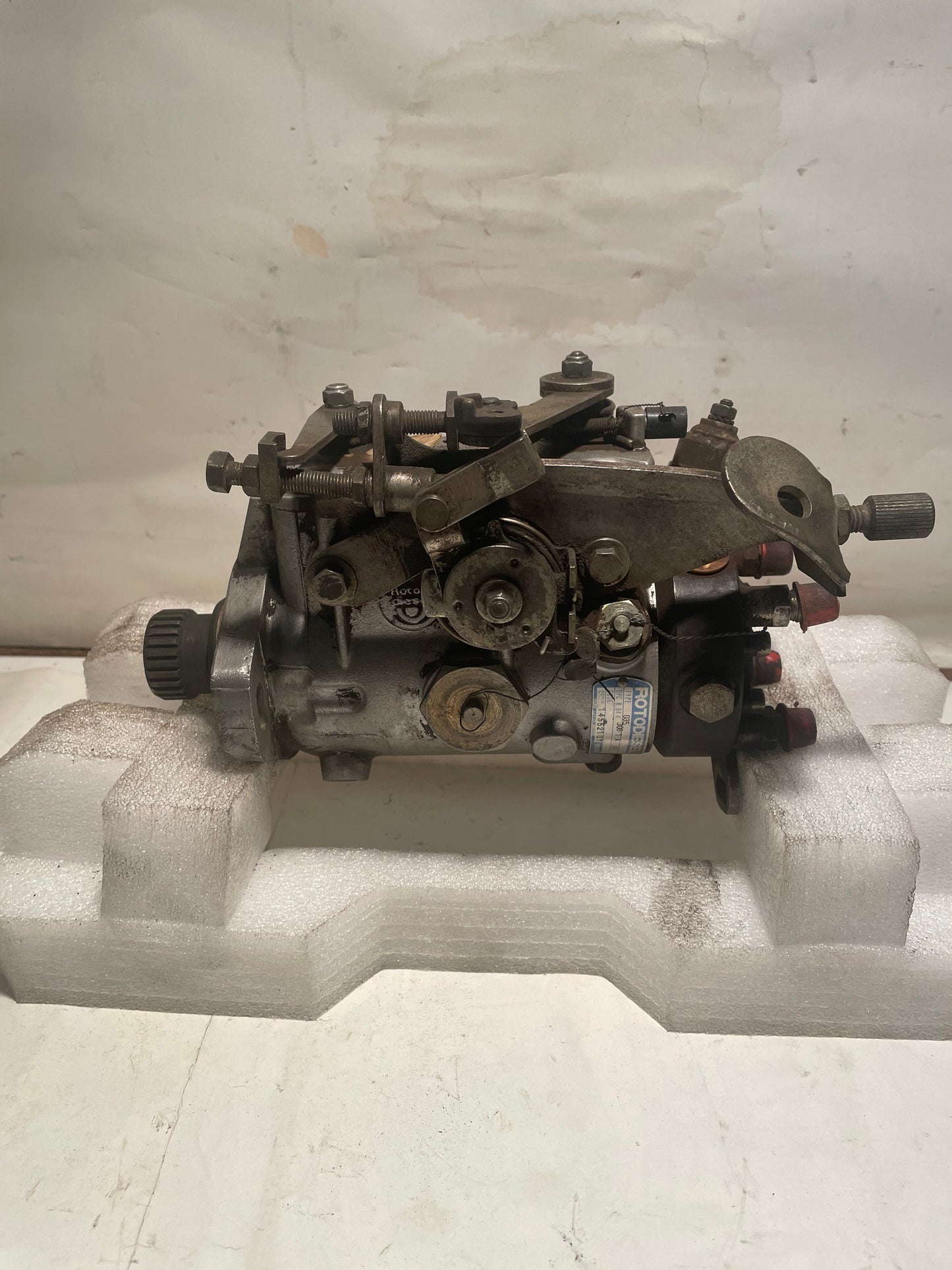 Pompe à injection ROTO DIESEL DPCR8443081A