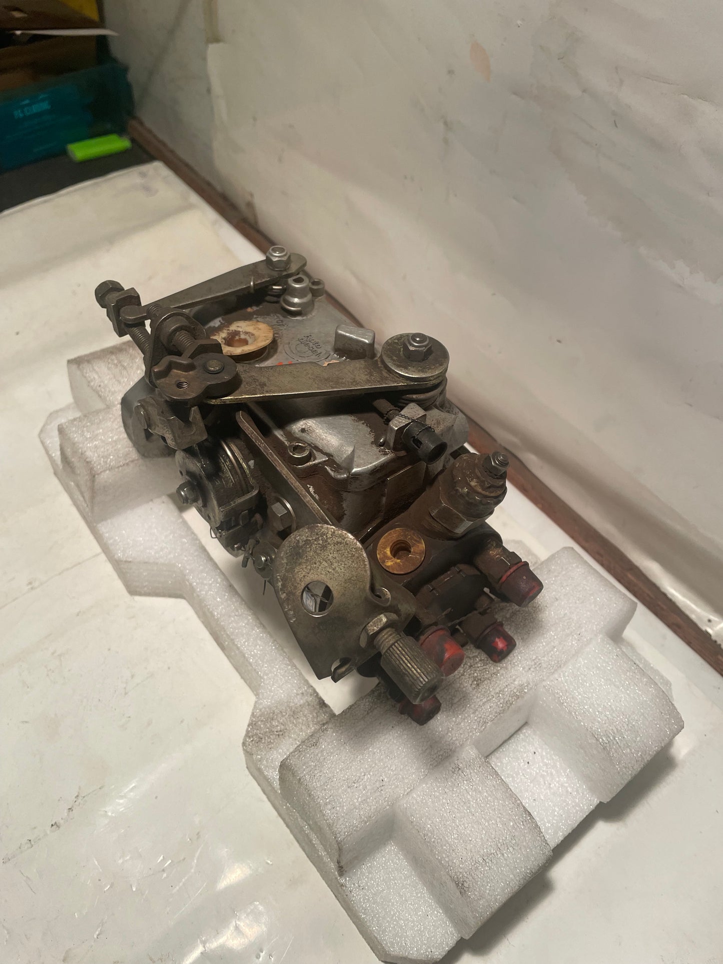 Pompe à injection ROTO DIESEL DPCR8443081A