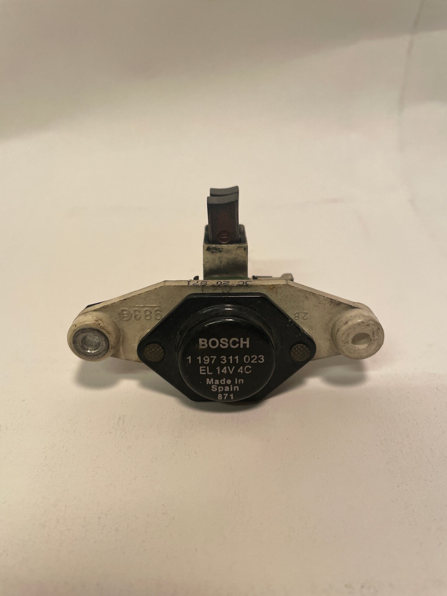 Régulateur pour alternateur BOSCH 1197311023