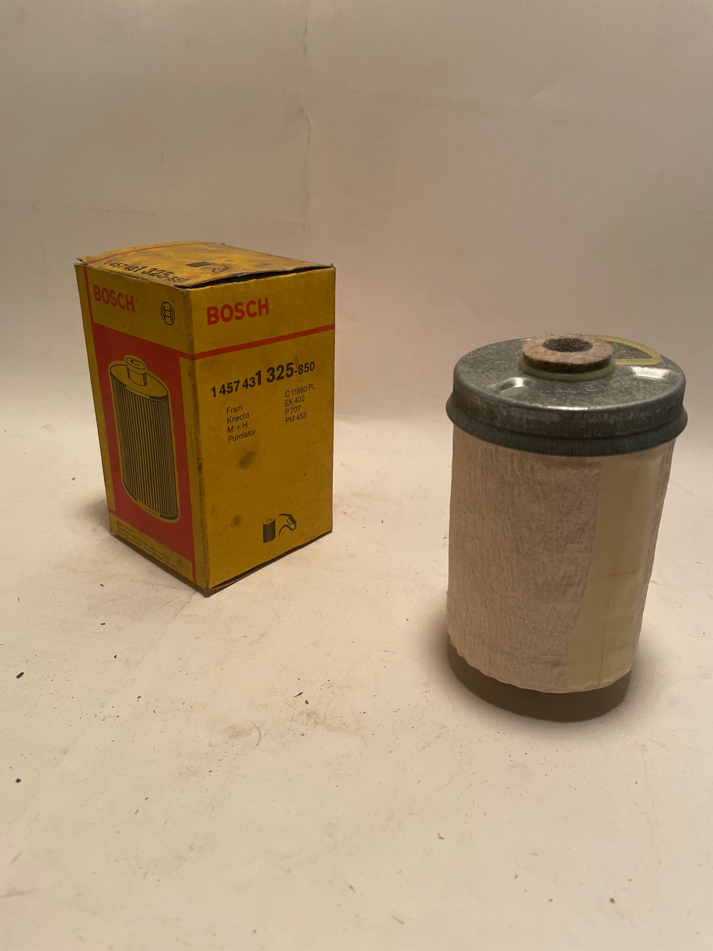 Filtre a carburant gasoil BOSCH 1457431325-850