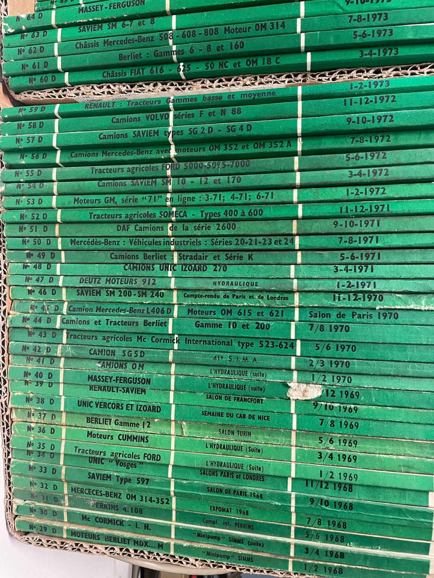 Lot de 120 revue technique DIESEL (29 à 149)