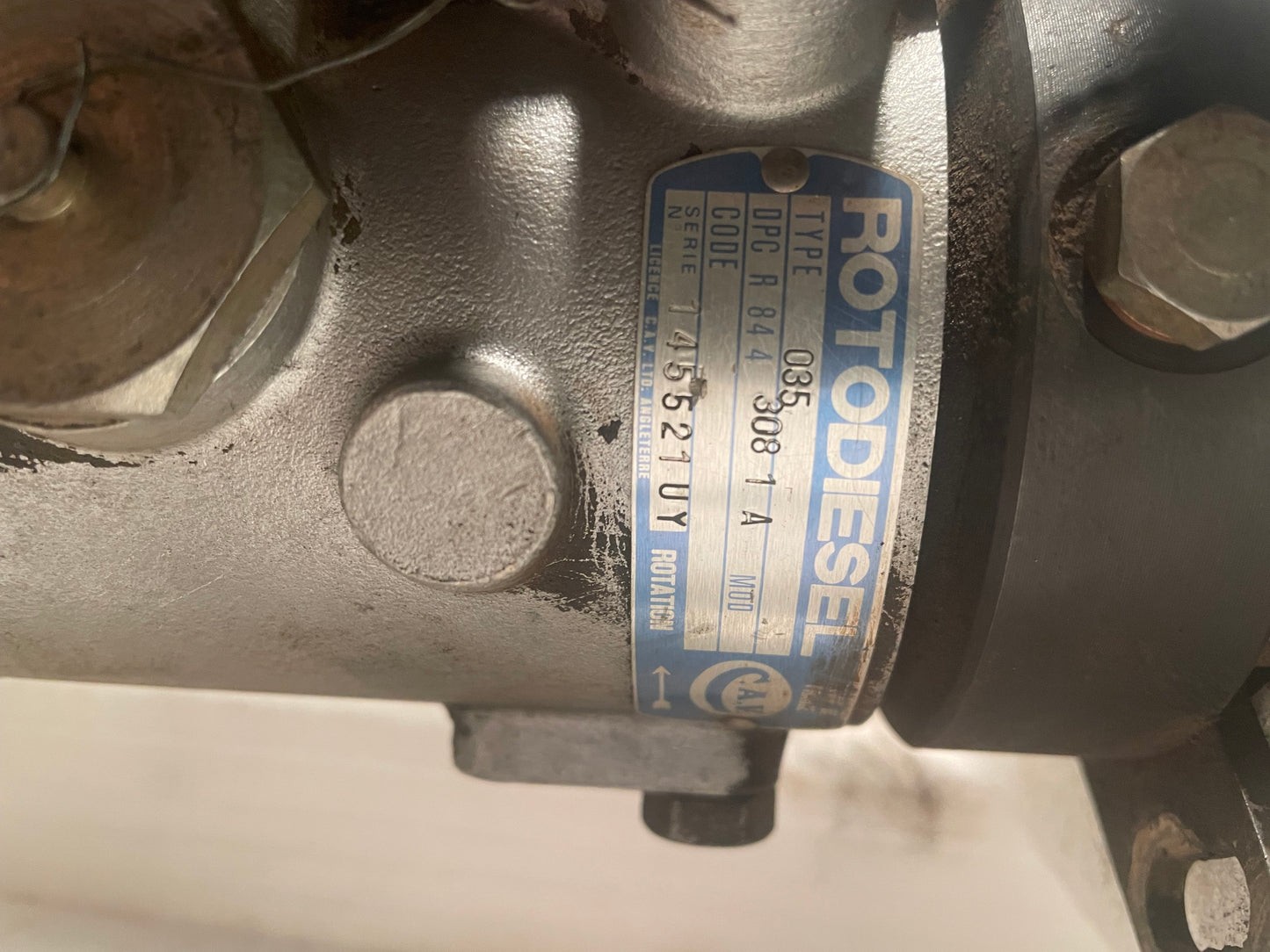 Pompe à injection ROTO DIESEL DPCR8443081A