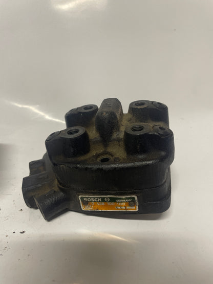 Distributeur BOSCH 0438100100 AUDI VW