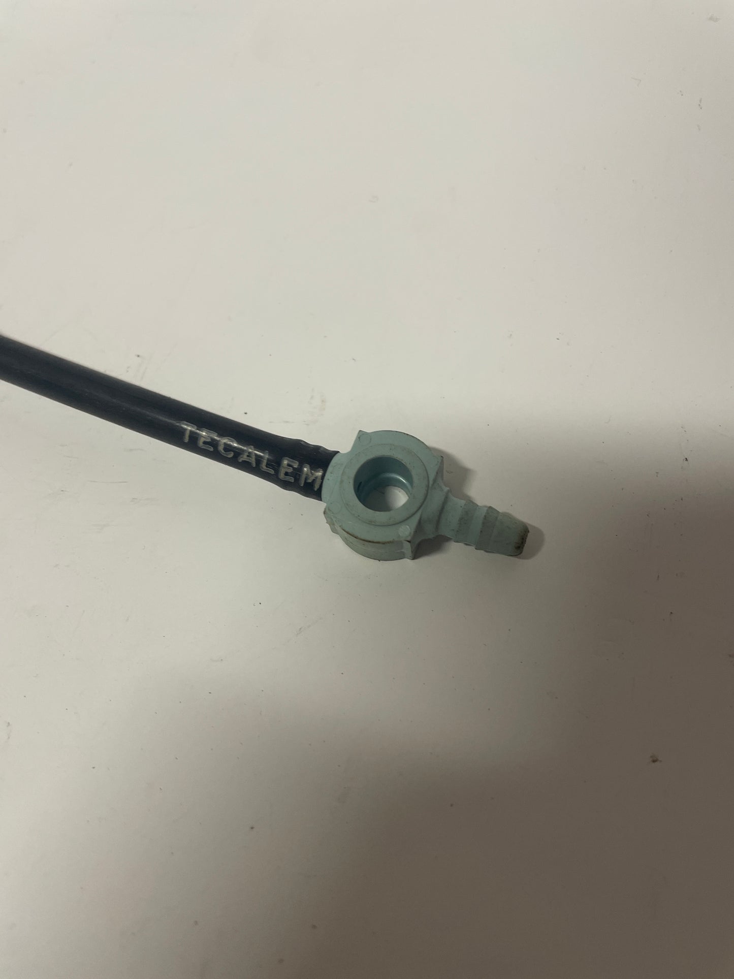 Rampe de retour a 4 injecteurs CITROEN plastique neuf