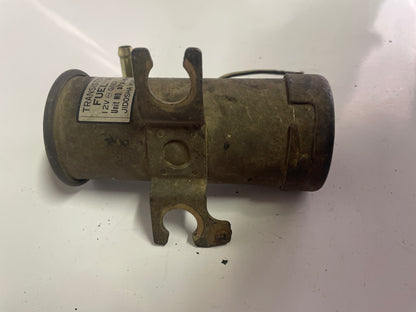 Pompe à essence 12V  379-02200 JIDOSHA KIKI