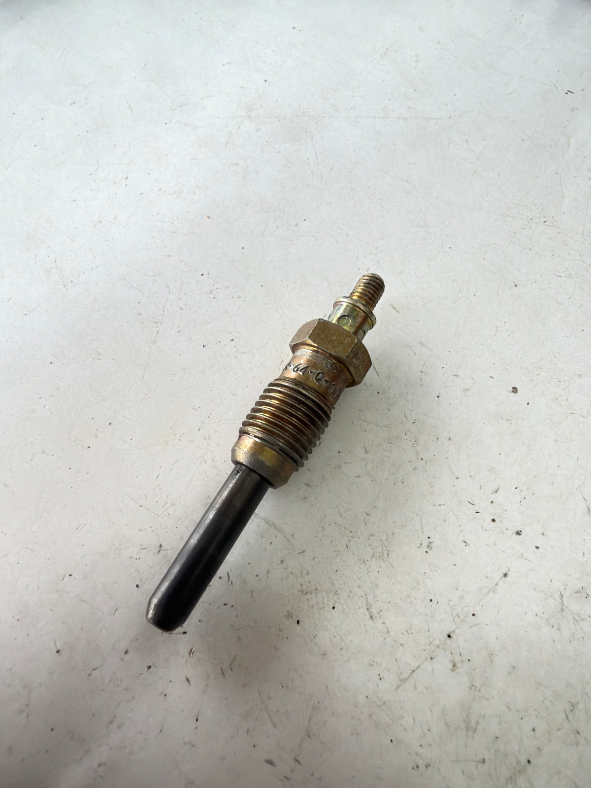 Bougie de préchauffage SR 64 Q 11v