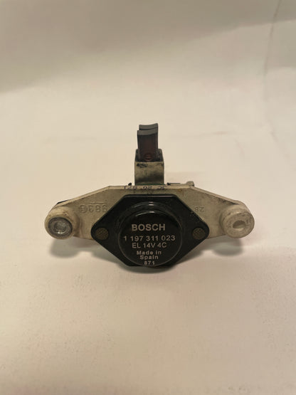 Régulateur pour alternateur BOSCH 1197311023