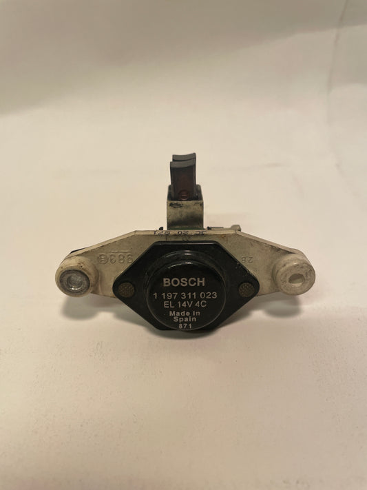 Régulateur pour alternateur BOSCH 1197311023