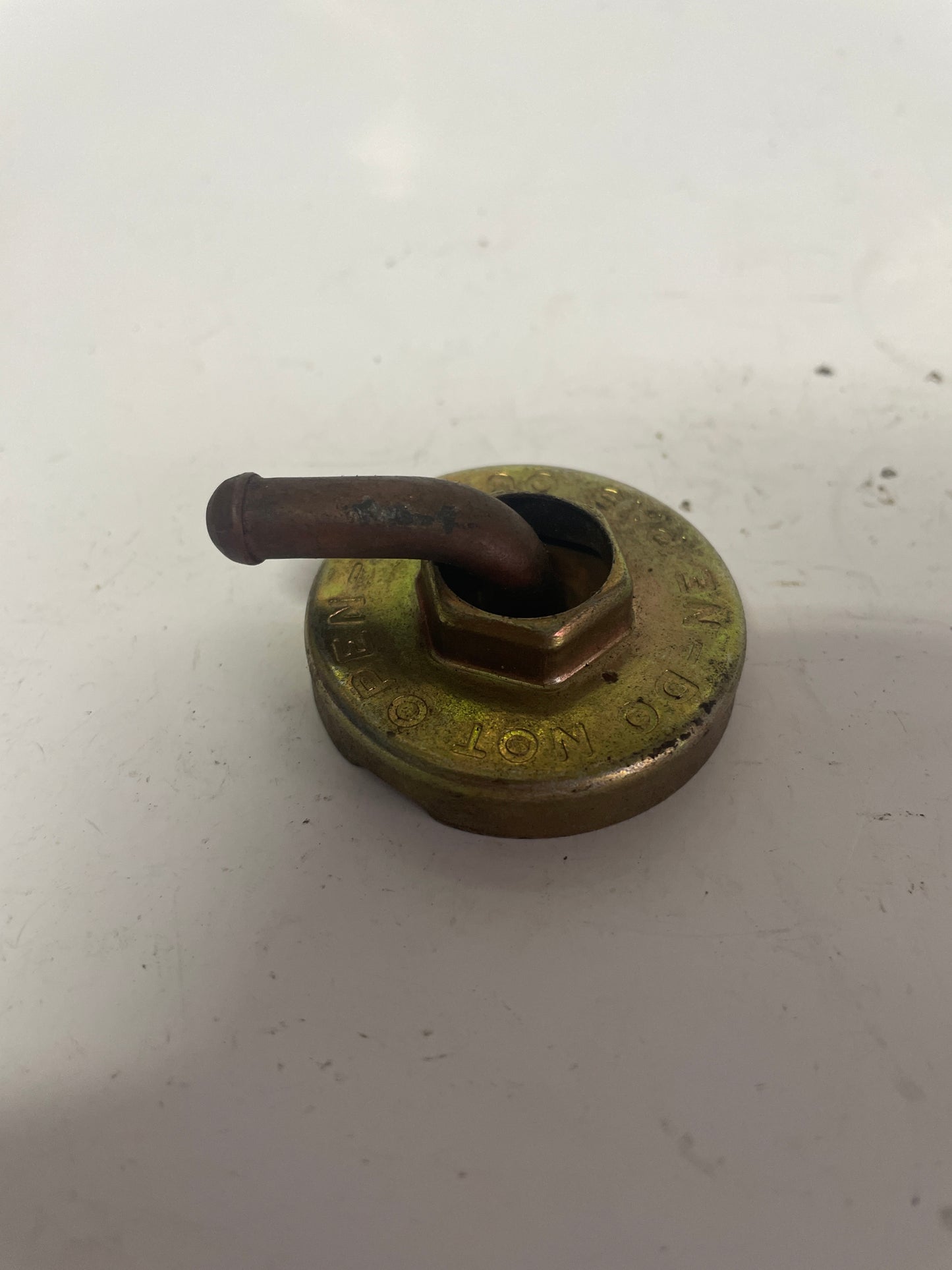 Bouchon de radiateur PEUGEOT 104-404-504-Samba