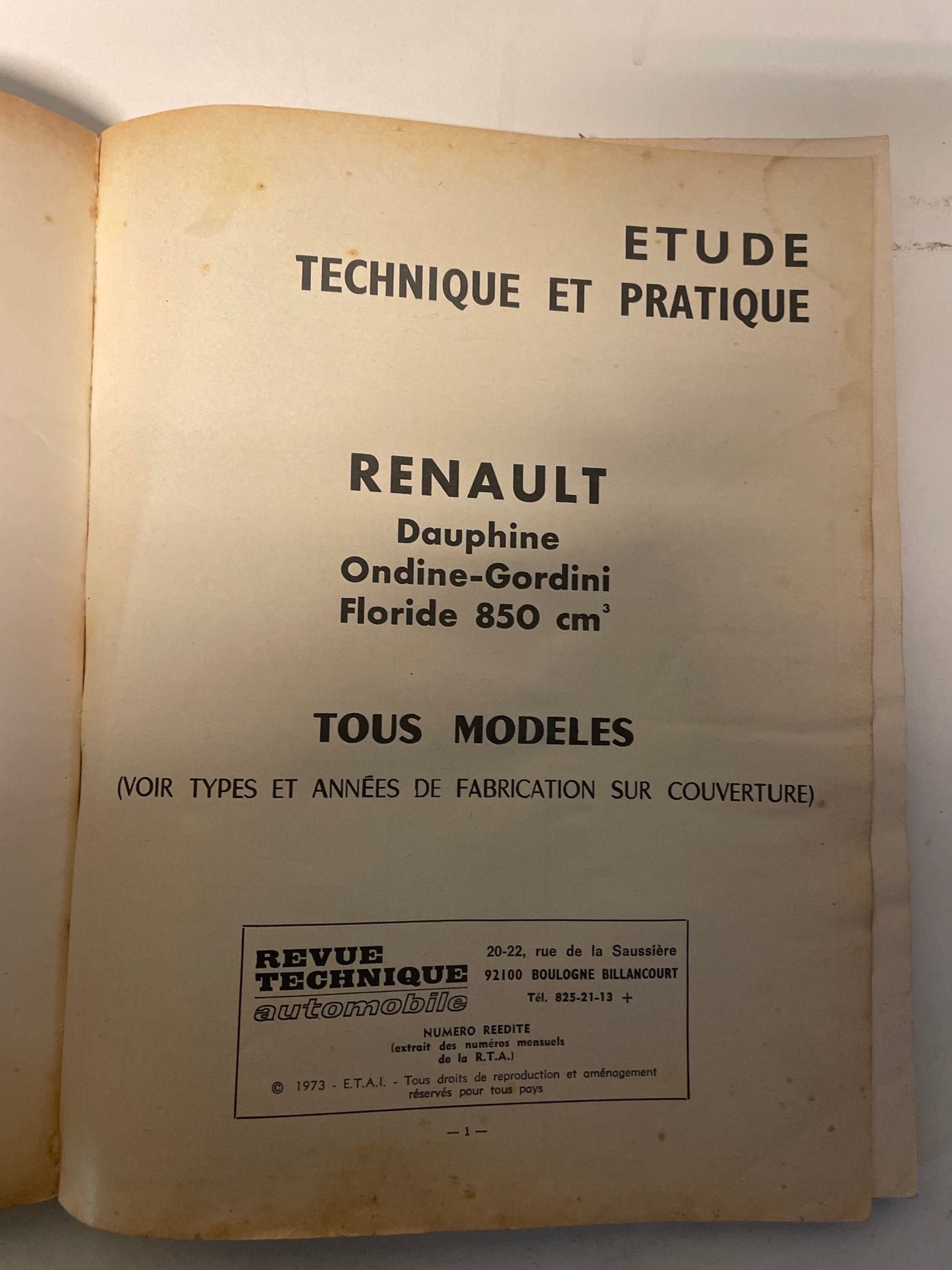 Revue technique RENAULT Dauphine et Floride