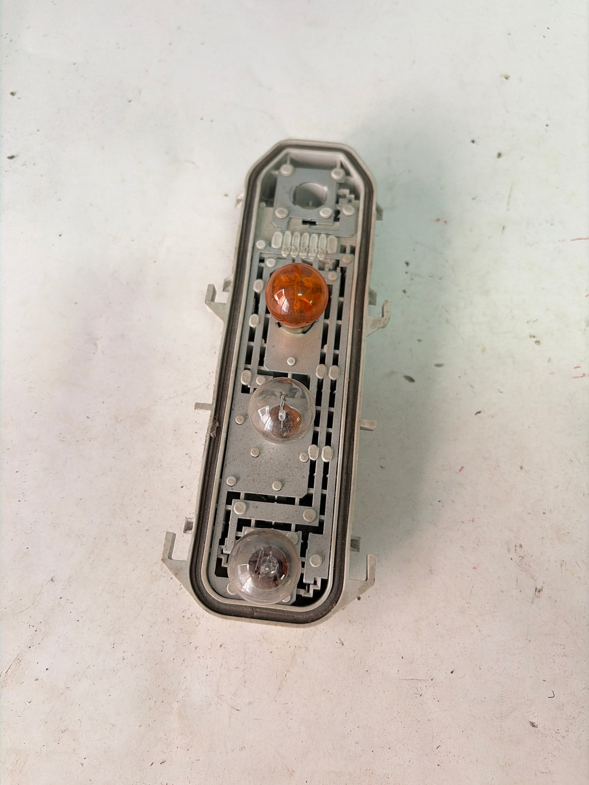 Platine de feu arrière RENAULT CLIO 2 Ref VALEO X65PH2-REN